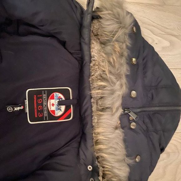 Women's Pajar Navy Blue Parka (w grey real fur trim)- XS - Picture 6 of 9